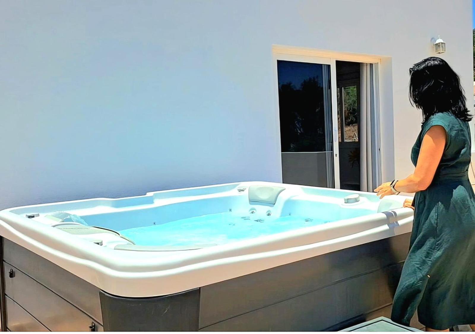 Villa Calma Climatized Pool Private Jacuzzi Spa In Tarajalejo Tuineje Bagian luar foto